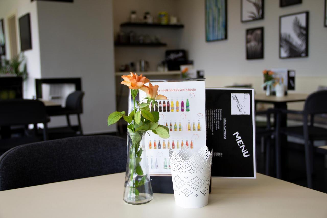 Penzion Cafe Na Svahu Egra  Extérieur photo